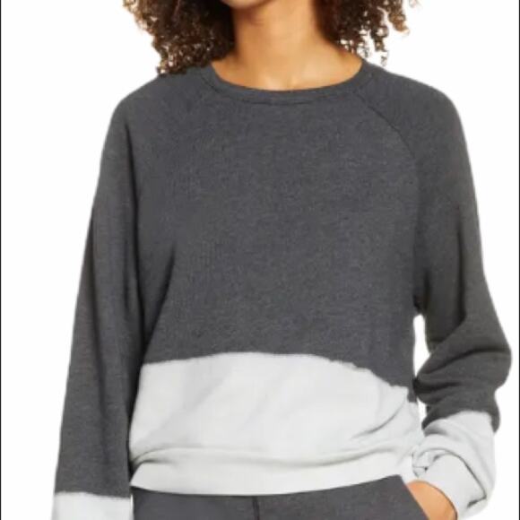 Zella Dip Dye Crewneck Gray White  Sweatshirt New with tag W-165 Size S - Picture 1 of 8